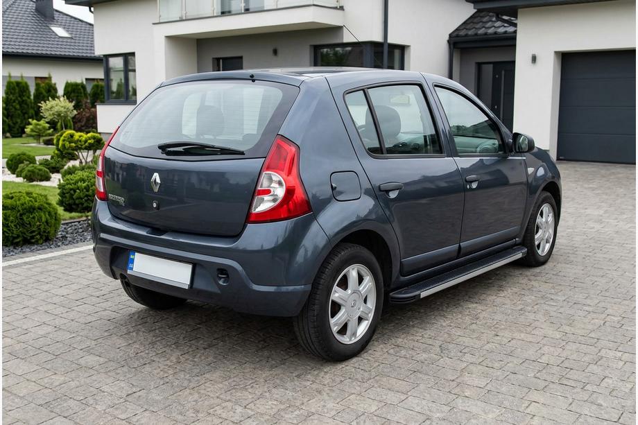 Dacia Sandero 2007–2013 Stranski pragovi Maya V1 (2 kos, aluminij) Image