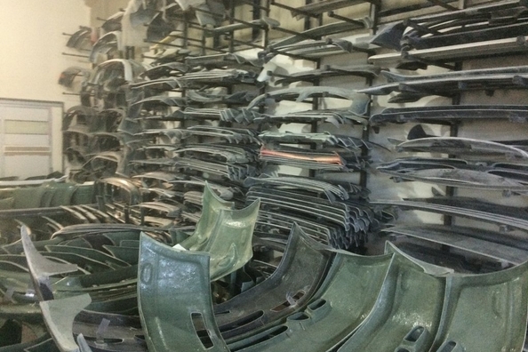 Proizvodnja tuning delov iz steklenih vlaken