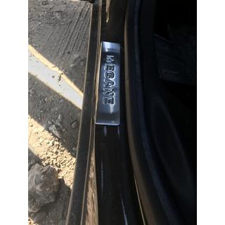 Zaščitne letve pragov OmsaLine (4 kosi, nerjaveče jeklo) Renault Megane III 2009–2016 fotografija 4