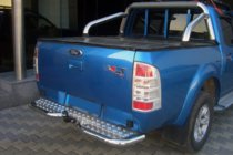 Ford Ranger 2007–2011 Zadnji vogali AK003 (2 kos, nerjaveče) fotografija 2
