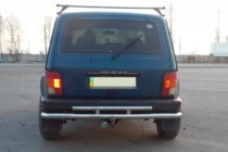 Lada Niva in Urban 1977– Zadnji zaščitni lok AK002 double fotografija 2