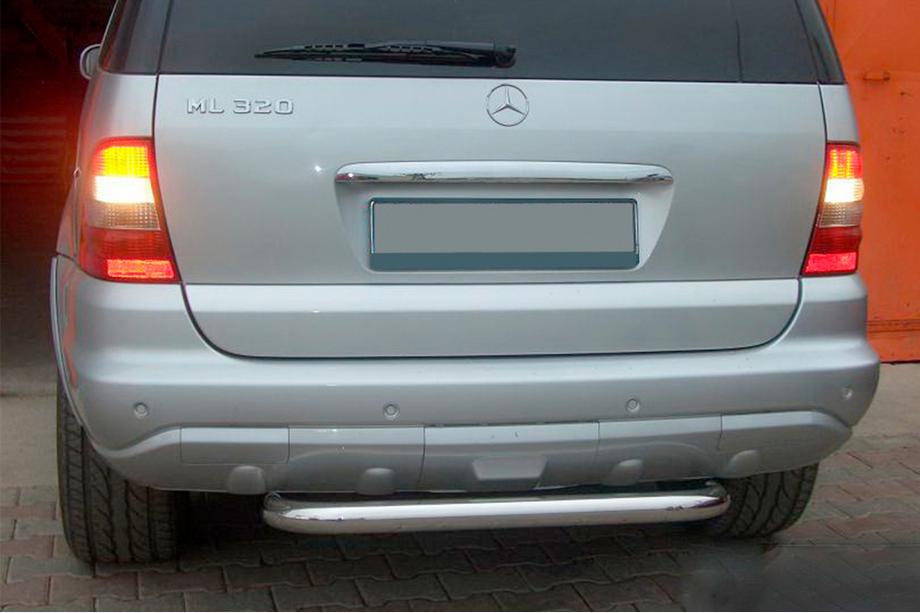 Mercedes ML W163 1997–2005 Zadnji zaščitni lok AK006 (nerjavno jeklo) Image