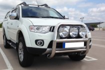 Mitsubishi L200 2006–2015 Prednji zaščitni lok WT018 (inox) fotografija 1