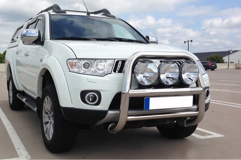 Mitsubishi L200 2006–2015 Prednji zaščitni lok WT018 (inox) Image