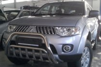 Mitsubishi Pajero Sport 2008–2015 Sprednji zaščitni lok WT002 (nerjaveče jeklo) fotografija 3