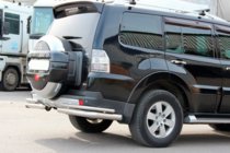 Mitsubishi Pajero Wagon IV 2006–2021 Zadnji zaščitni lok AK003 Dvojni (nerjavno jeklo) fotografija 3