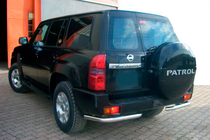 Nissan Patrol Y61 1997–2011 Zadni kotni elementi AK003 (2 kosa, nerjavno jeklo) fotografija 1