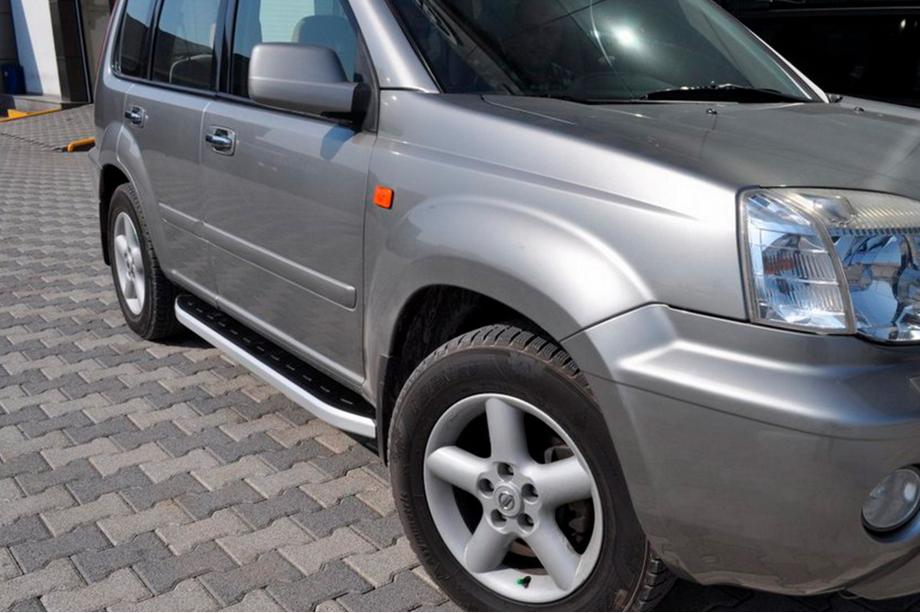 Nissan X-trail T30 2002–2007 Stranske stopnice Fullmond (2 kos, aluminij) Image