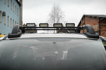 Volkswagen Amarok 2010–2022 Strešne sani Black Shark (s prečkami) fotografija 4