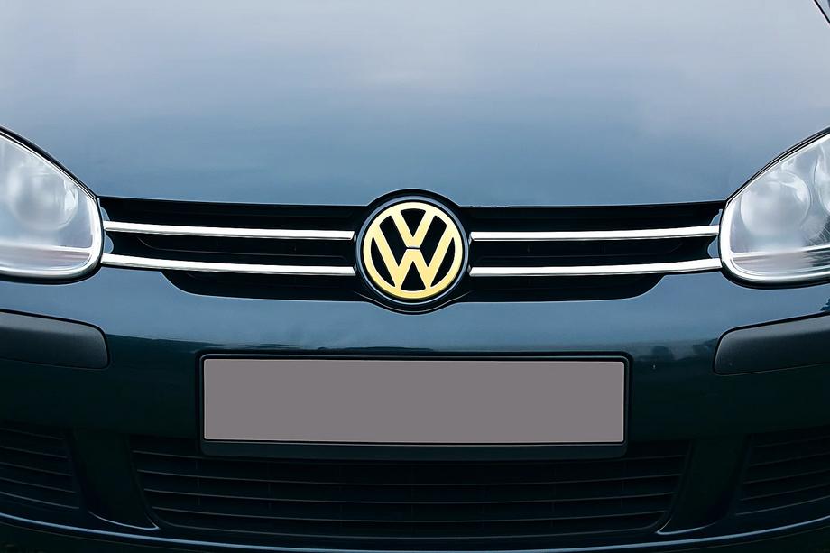 Volkswagen Golf 6 2008–2014 Okrasne letvice za rešetko (4 kosi, nerjaveče jeklo) Fotografija 1