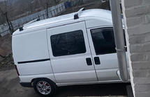 Citroen Jumpy 1996–2007 Strešna prečna nosilca za tovarniška pritrdilna mesta, zaklepanje na ključ (2 kos) fotografija 1