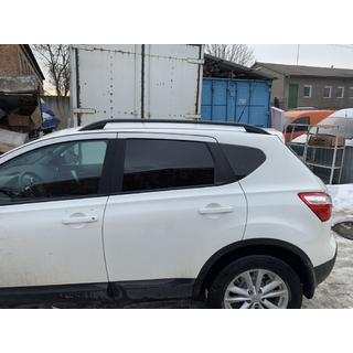 Strešni relingi Skyport Black Nissan Qashqai 2010–2014 fotografija 3