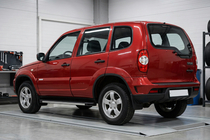 Chevrolet Niva 1998–2020 Stranski pragovi Maya V1 (2 kos, aluminij) fotografija 1