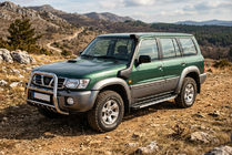 Nissan Patrol Y61 1997–2011 Stranski pragovi Maya V1 (2 kos, aluminij) fotografija 1