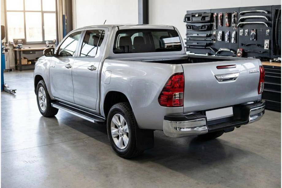 Toyota Hilux 2015– Stranski pragovi Maya V1 (2 kos, aluminij) Image