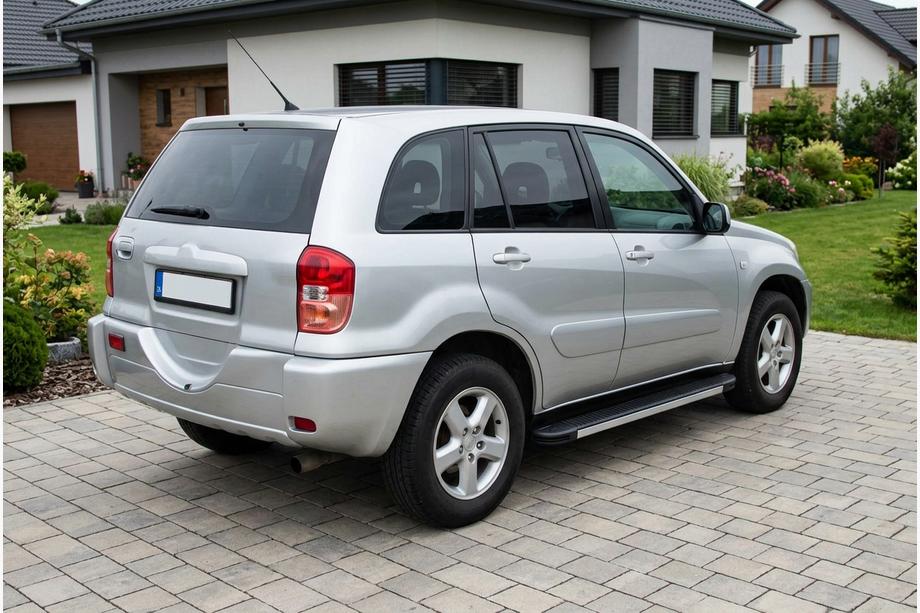 Toyota Rav 4 2001–2005 Stranski pragovi Maya V1 (2 kos, aluminij) Image