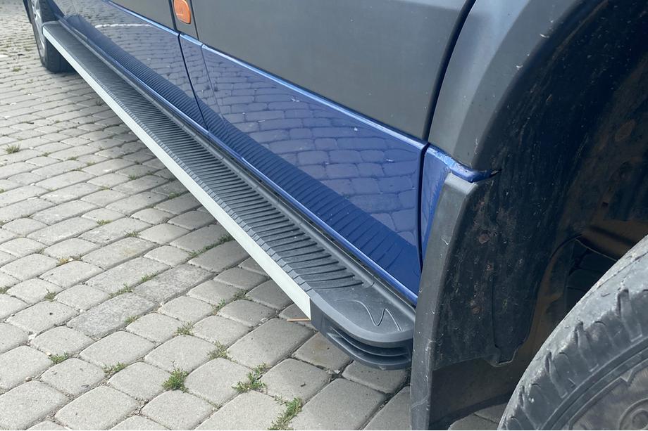 Volkswagen Crafter 2006–2016 Stranske stopnice Maya (2 kosa, aluminij) Image