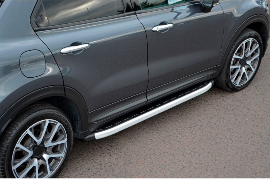Fiat 500X 2014–2024 Stranski pragovi Fullmond (2 kosa, aluminij) Image