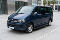 Volkswagen T6 2015–2024 Stranske stopnice Bosphorus Black (2 kosa, aluminij) Dolga medosna razdalja fotografija 1