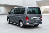 Volkswagen T6 2015–2024 Stranske stopnice BlackLine (2 kos, aluminij) Kratka medosna razdalja fotografija 1