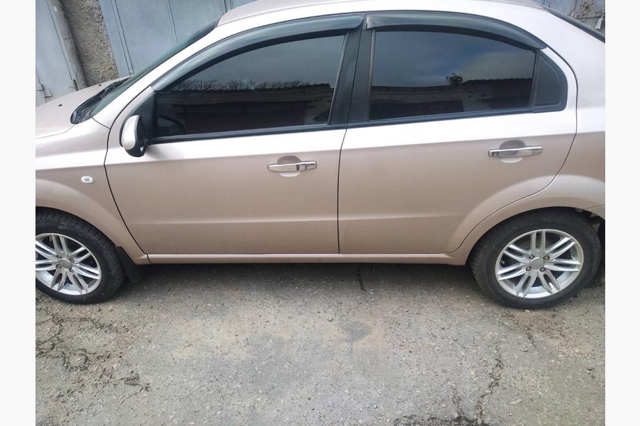 Chevrolet Aveo T250 2005–2011 Kromirane obloge kljuk vrat (4 kosi) Omsa, italijansko nerjaveče jeklo Image