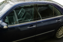 Mercedes E-class W210 1995–2002 Spodnje okenske letvice (4 kosi, nerjaveče jeklo) Carmos - turško jeklo fotografija 1