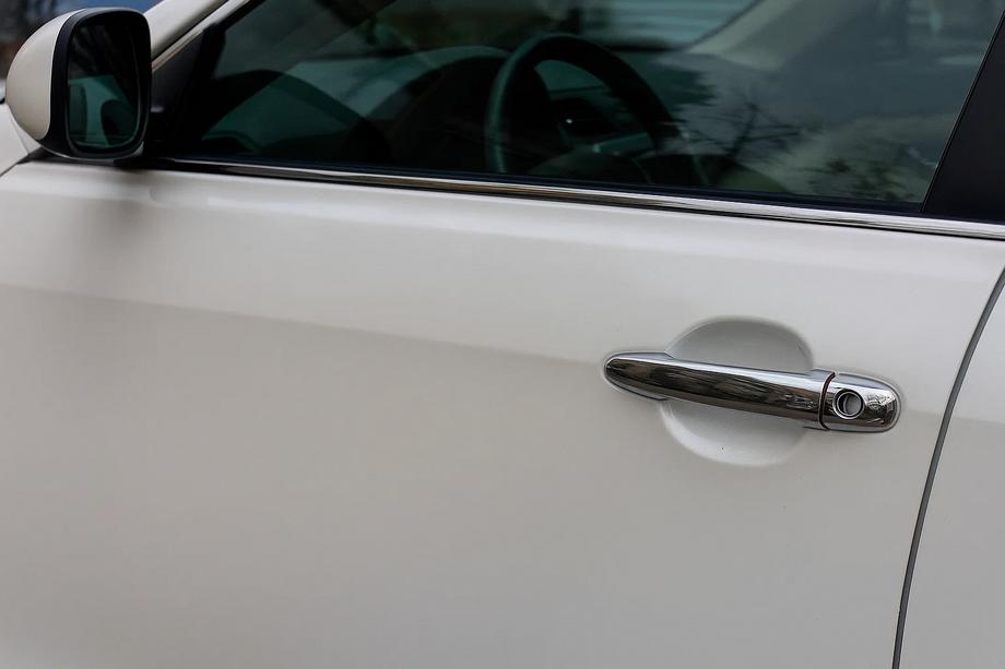 Toyota Camry 2006–2011 Pokrovi kljuk vrat (4 kos, nerjaveče jeklo, EU) Carmos, turško jeklo Image