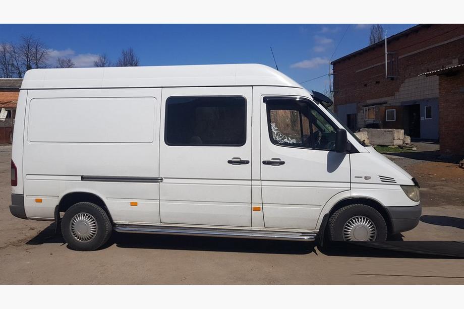 Mercedes Sprinter W901/902/903/904/905 1995–2006 Stranski pragovi Premium (2 kos, nerj.) Srednja medosna razdalja, d60 Image