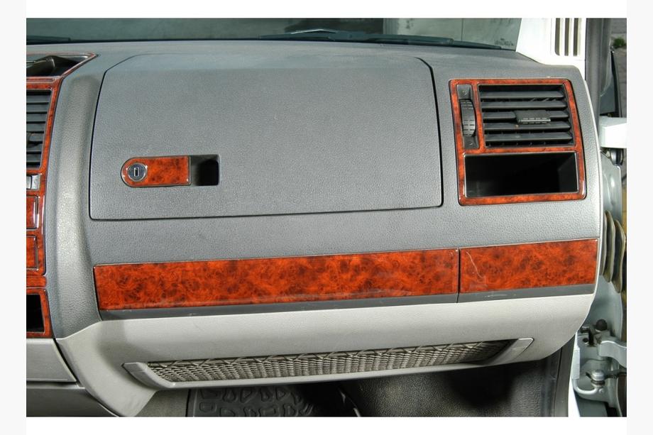 Volkswagen T5 Transporter 2003–2010 Obloge armaturne plošče (Turčija) Fotografija 8