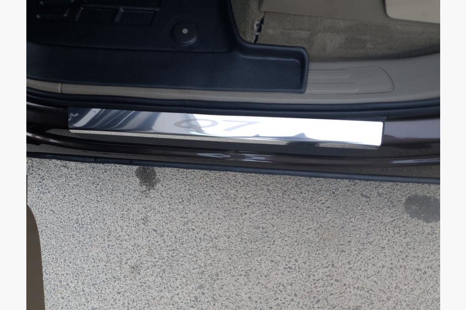 Audi Q7 2005–2015 Vstopne letvice (4 kosi, Carmos) Fotografija 1
