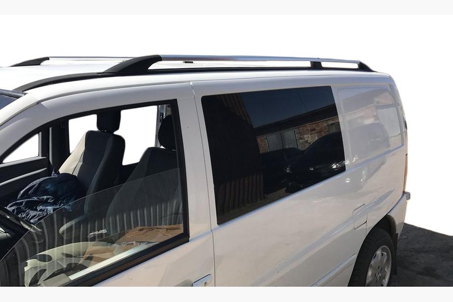 Mercedes Vito W638 1996–2003 Kromirane strešne sani Plastične pritrdilne noge Image