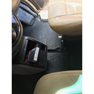 Gumijasti tepihi za notranjost (3 kosi, Stingray) Mercedes Vito W638 1996–2003 fotografija 3