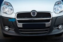 Fiat Doblo II 2010–2022 Okrasne obloge maske hladilnika (2010-2015, KOMPLETNA, nerjavno jeklo) fotografija 3