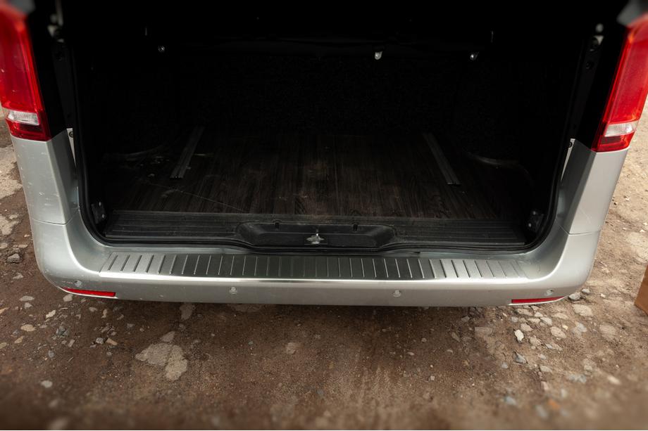 Mercedes Vito/V-razred W447 2014– OmsaLine zaščitna letev zadnjega odbijača (nerjavno jeklo) Image
