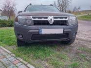 Renault Duster 2008–2017 Zimski spodnji pokrov maske hladilnika Mat fotografija 1