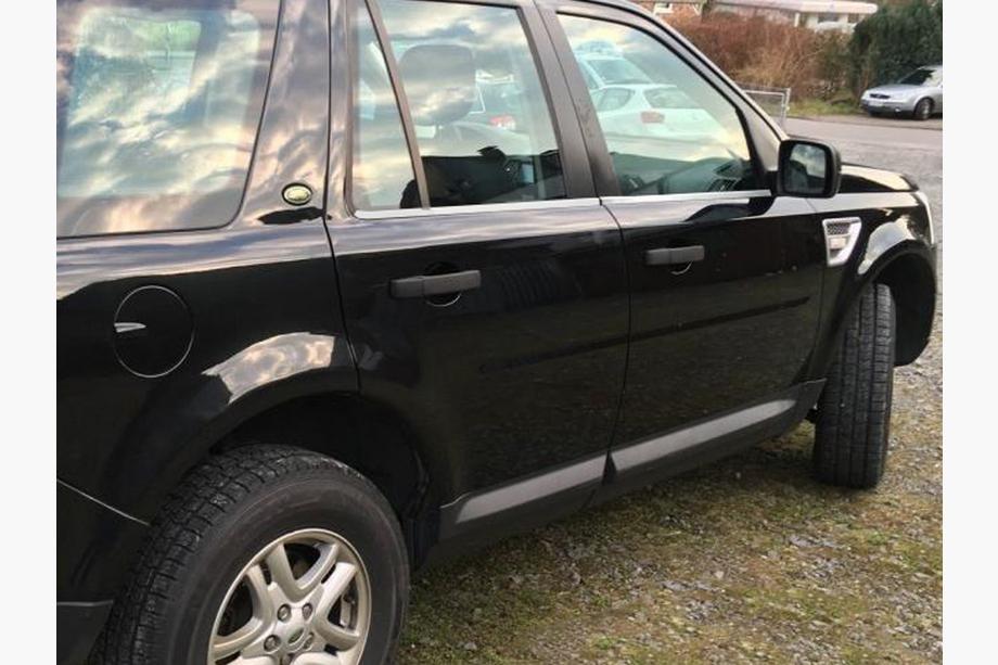 Land Rover Freelander II 2006–2014 Okenske obrobe (4 kos, nerjavno jeklo) Fotografija 1