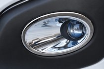 Nissan Qashqai 2010–2014 Okvirja meglenk z ugreznitvijo (2 kos, plastika) fotografija 3
