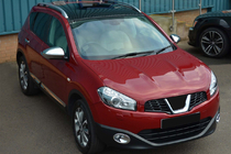 Nissan Qashqai 2010–2014 Okvirja meglenk z ugreznitvijo (2 kos, plastika) fotografija 1