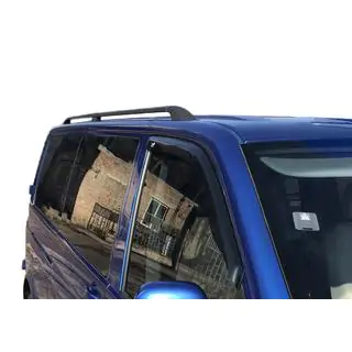 Črni strešni relingi
