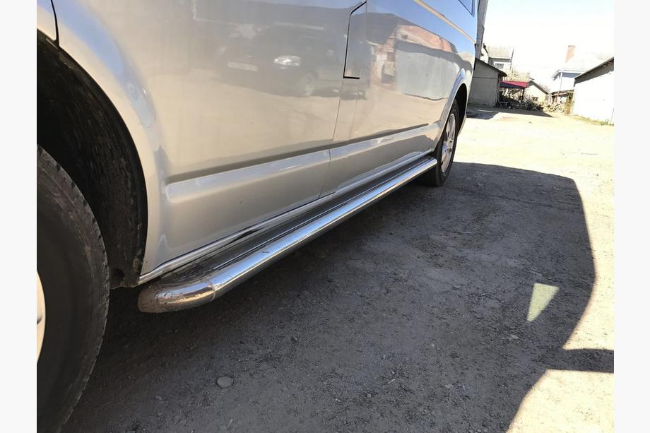 Volkswagen T5 Transporter 2003–2010 Stranske stopnice Premium (2 kos, nerjavno jeklo) Fotografija 4