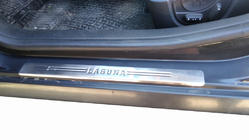 Renault Laguna 2007–2015 Zaščitne letve pragov OmsaLine (4 kosi, nerjaveče jeklo) fotografija 1
