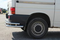 Volkswagen T4 Caravelle/Multivan 1990–2003 Zadnji dvojni vogalni ščitniki AK003-Double (2 kos, nerjavno jeklo) fotografija 3
