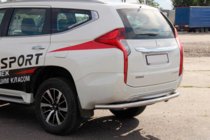 Mitsubishi Pajero Sport 2015– Zadnji zaščitni lok AK005 (nerjaveče jeklo) fotografija 1
