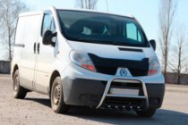 Renault Trafic 2001–2015 Sprednji zaščitni lok QT-Spec (nerj.) fotografija 2
