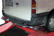 Ford Transit 2000–2014 Zadnja zaščitna stopnica AK-Special (nerj.) fotografija 4