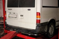 Ford Transit 2000–2014 Zadnja zaščitna stopnica AK-Special (nerj.) fotografija 2