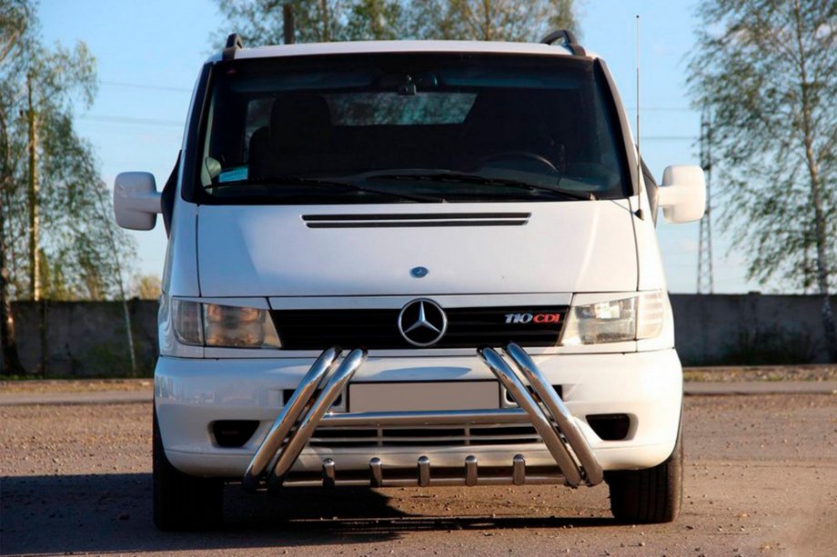 Mercedes Vito W638 1996–2003 Prednji zaščitni lok (bullbar) Kelebek WT011 (nerjaveče jeklo) Fotografija 3