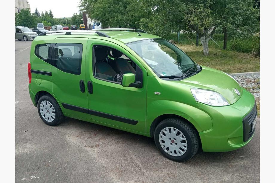 Fiat Fiorino/Qubo 2008–2024 Strešne sani, krom Kovinske montažne noge Fotografija 4