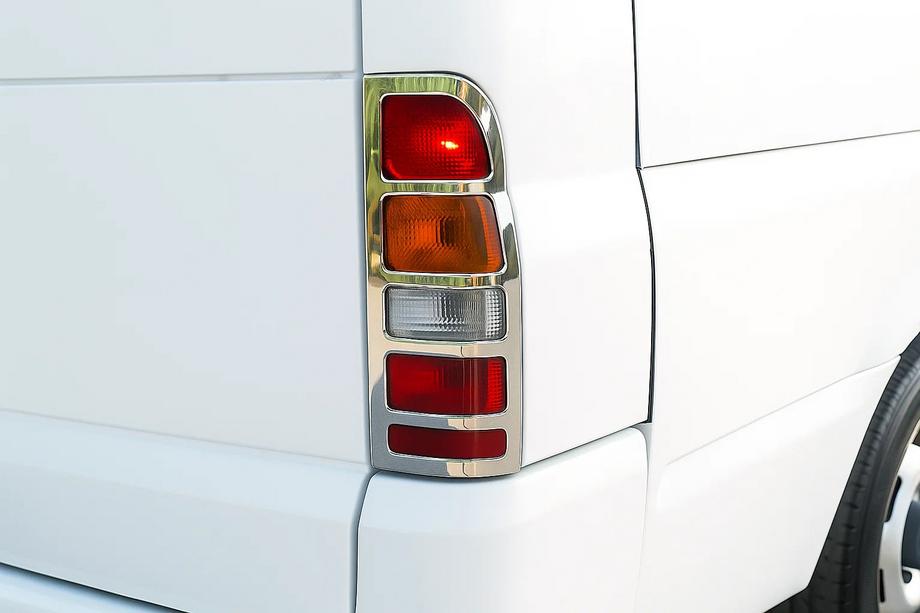Ford Transit 2000–2014 Pokrovi zadnjih luči (2 kosa, nerjavno jeklo) Image