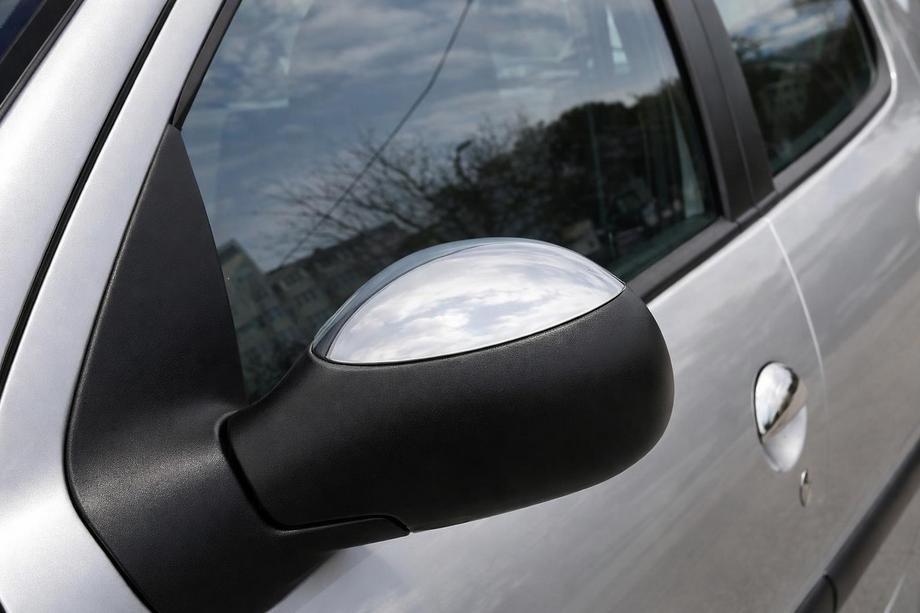 Peugeot 206 1998–2024 Pokrovi ogledal (2 kosa) Image